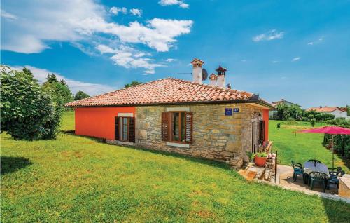  Two-Bedroom Holiday Home in Nedescina in 52231 Nedeščina