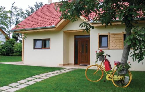  Two-Bedroom Holiday Home in Szolad in 8625 Szólád