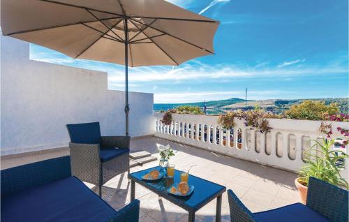  One-Bedroom Apartment in Posedarje, Unterkunft in Posedarje