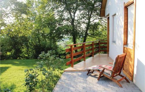  Three-Bedroom Holiday Home in Szolad in Szólád