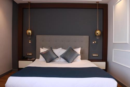 212376747 Nova Plaza Crystal Hotel & Spa