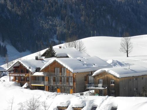 n Apartments Hotel - image 9