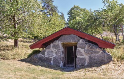 Lovely Home In Sankt Anna With Kitchen