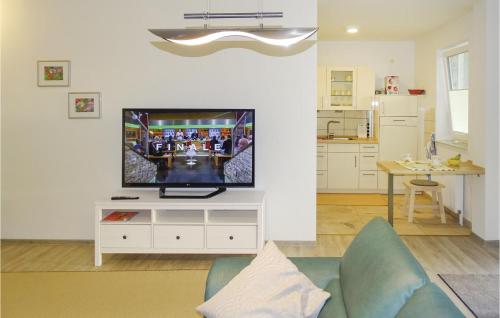 Amazing Apartment In Warwerort in Warwerort