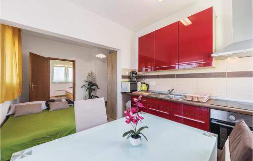  One-Bedroom Apartment in Pula in Pula