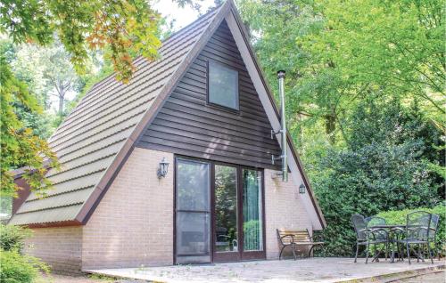 Three-Bedroom Holiday Home in Rekem-Lanaken gîte à louer Rekem