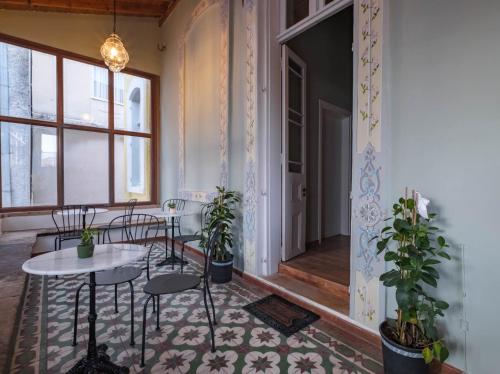 Instalaciones, Agora Residence in Chios