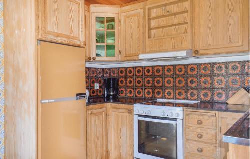 Kitchen, Two-Bedroom Holiday Home In Lenhovda in Lenhovda