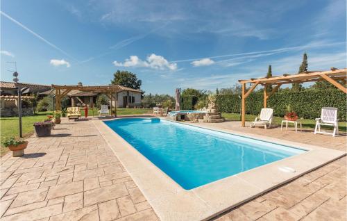  Holiday home Manziana 88 with Outdoor Swimmingpool, Pension in Canale Monterano bei Sasso