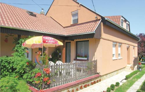  Holiday home Matyas Kir Utca-Keszthely, Pension in Bolgárkert