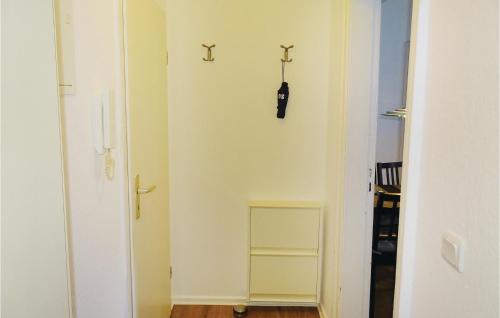Two-Bedroom Apartment in Wismar - image 2