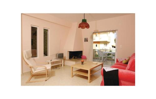  Three-Bedroom Holiday Home in Diakopto Achaias in 25003 Diakopto
