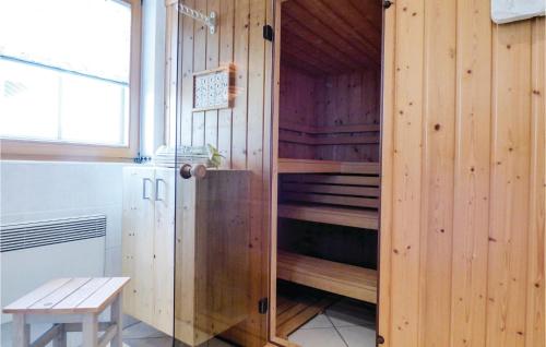 Bathroom, Beautiful home in Krperich-Obersgegen with Sauna and WiFi in Korperich