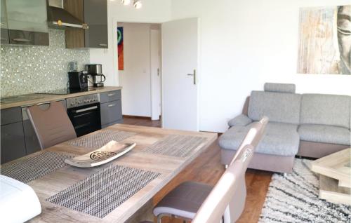 2 Bedroom Nice Apartment In Barth