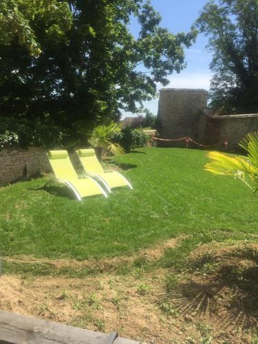 Сад, Le jardin des Arums in Givry