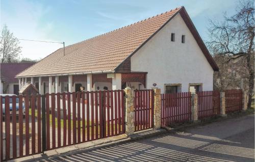 Two-Bedroom Holiday Home in Nagyvisnyo in Nagyvisnyó