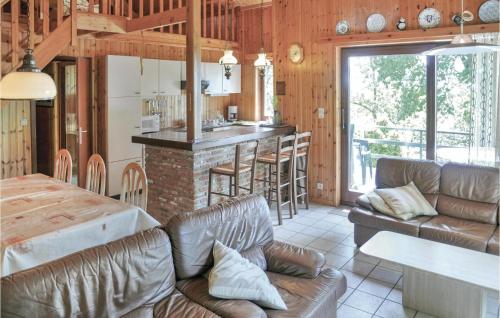  Holiday Home Au Bois in Durbuy