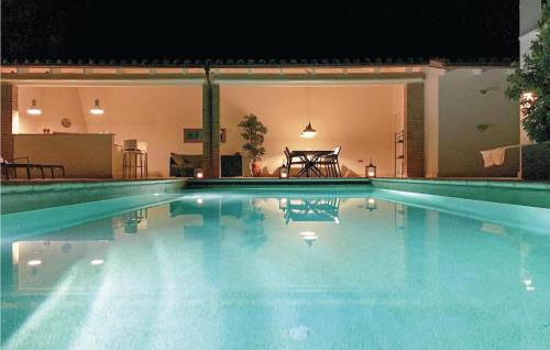 Five-Bedroom Holiday Home in Maureillas/ Las Illas gîte à louer Riunoguers