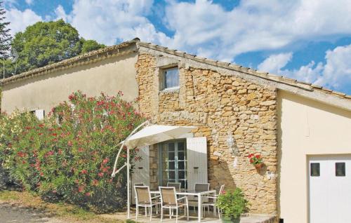 Beautiful home in St-Andr-dOlrargues with 2 Bedrooms and Internet - La Roque-sur-Cèze