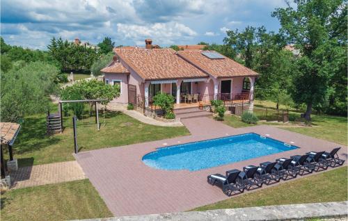 Beautiful Home In Krnica With 3 Bedrooms, Wifi And Private Swimming Pool - Kavran