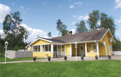 . Beautiful Home In Oskarstrm With Sauna, Wifi And Jacuzzi