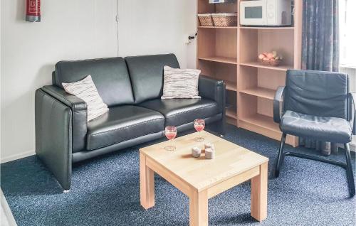 Apartment Hippolytushoef - main image