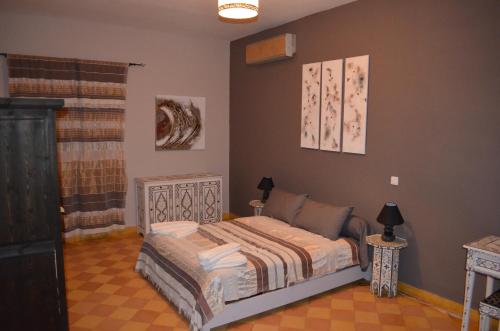2 bedrooms, 2 beds