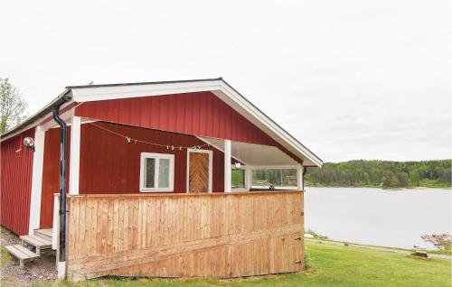 Amazing Home In Klssbol With House Sea View - Prästhög