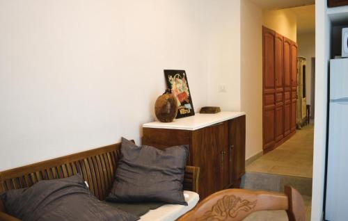Two-Bedroom Apartment in Sollacaro - image 2