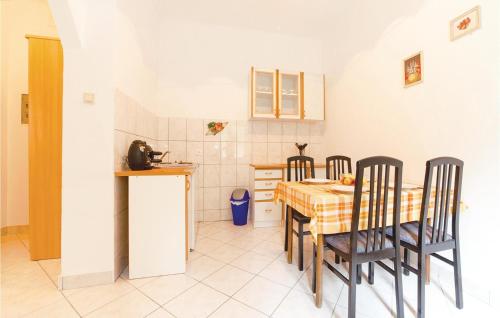  Apartment Novi Vinodolski 44 in Povile