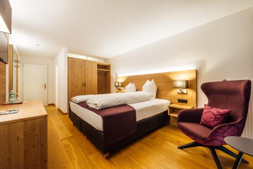 Hotel-Restaurant Bellevue, Flims bei Surcuolm