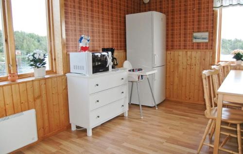 virtuve, Holiday Home Spangens Motorbatsklubb Asensbruk in Asensbruka