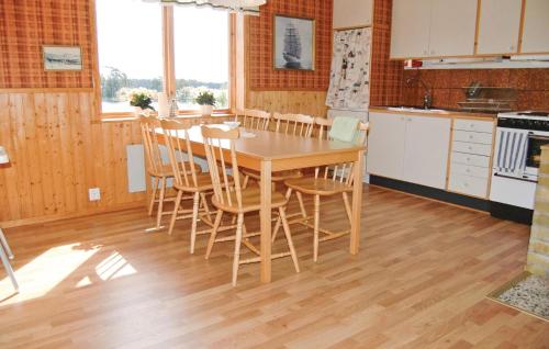 virtuve, Holiday Home Spangens Motorbatsklubb Asensbruk in Asensbruka