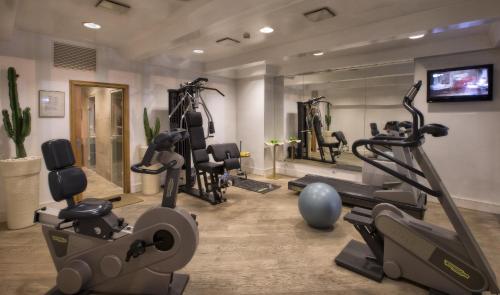 Hotel Ambasciatori - image 4