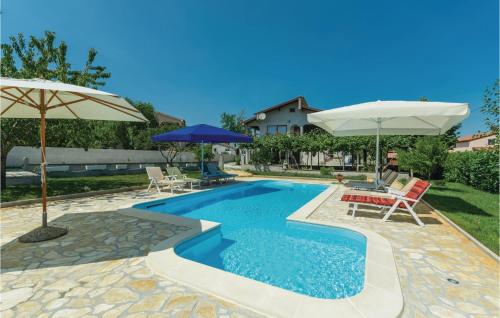  Two-Bedroom Apartment in Porec, Unterkunft in Poreč