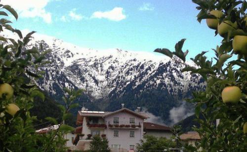  Agritur Due Valli, Livo bei St. Gertraud im Ultental