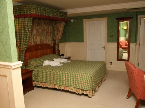 1 double bed