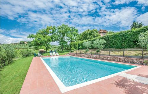  Beautiful home in Barberino V,Elsa FI with 2 Bedrooms, WiFi and Outdoor swimming pool in Barberino di Val dʼElsa