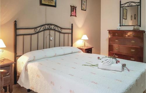 Five-Bedroom Holiday Home in Osuna - image 11