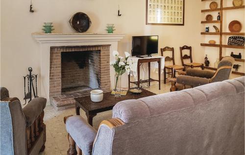 Five-Bedroom Holiday Home in Osuna - image 12