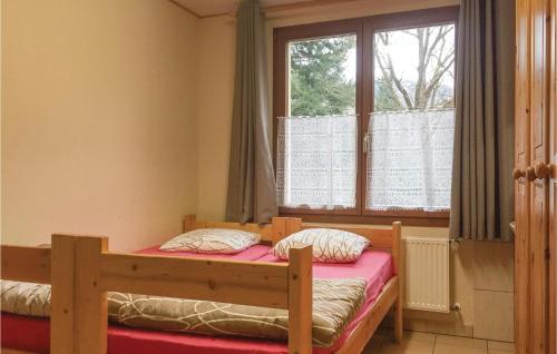Six-Bedroom Holiday Home in Dirbach - image 9