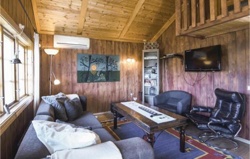 3 Bedroom Stunning Apartment In Sysslebck in Syssleback