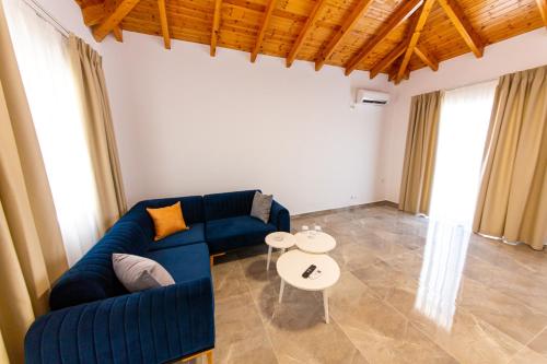 Santa Oliva Suites - image 6