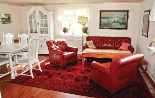 1 Bedroom Awesome Home In Dalum in Mullsjo