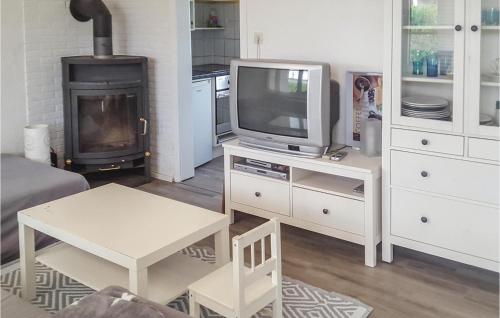 Two-Bedroom Holiday Home In Hohen Wieschendorf 1.1km von Hahnenberg entfernt