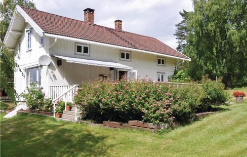 Seven-Bedroom Holiday Home in Fagerstrand in Fagerstrand