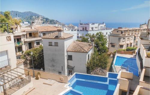 Beautiful home in Tossa de Mar with 4 Bedrooms, WiFi and Swimming pool