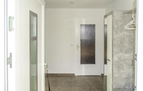 One-Bedroom Holiday Home in Insel Poel - image 9