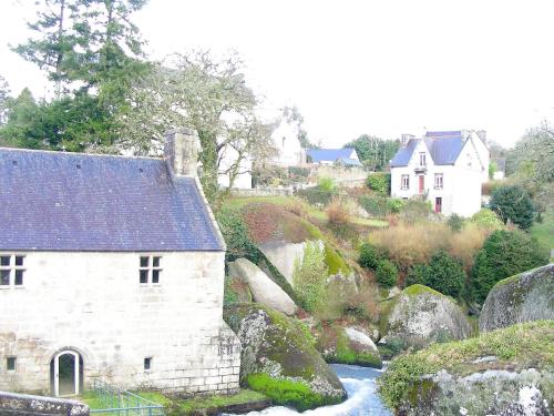 Gite de Kerlouerien Botsorhel in Plouigneau