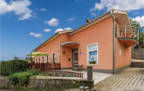  Two-Bedroom Apartment in Matulji-Jurdani in Jušići